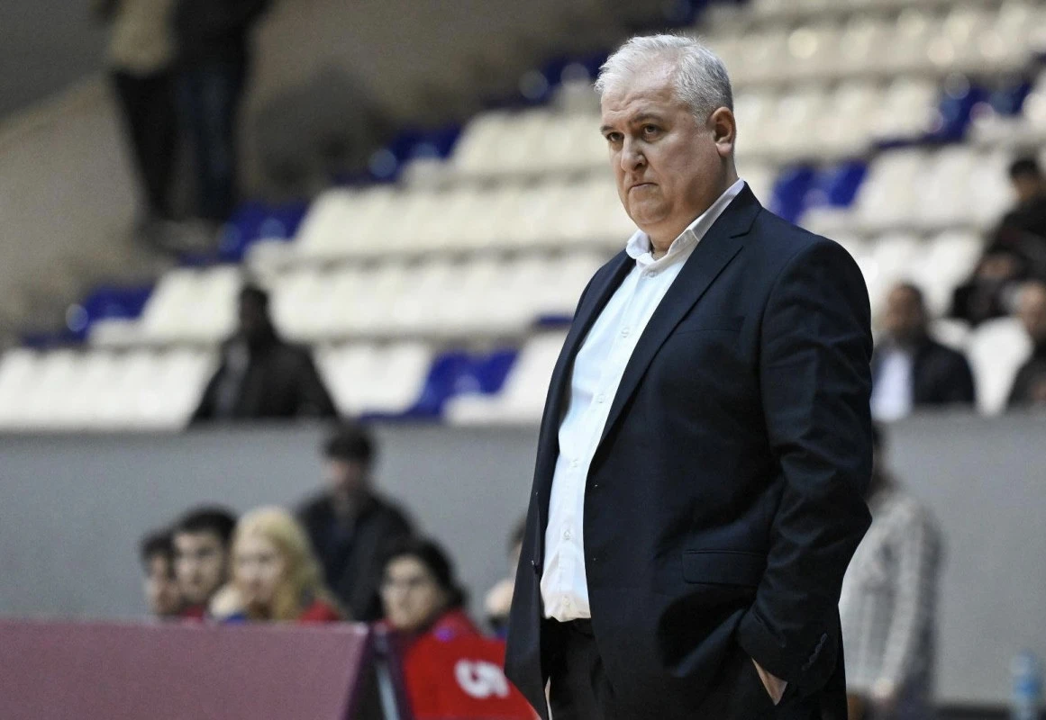 Erhan Toker: “Bəzi oyunçuların üzərinə yük çox düşdü”