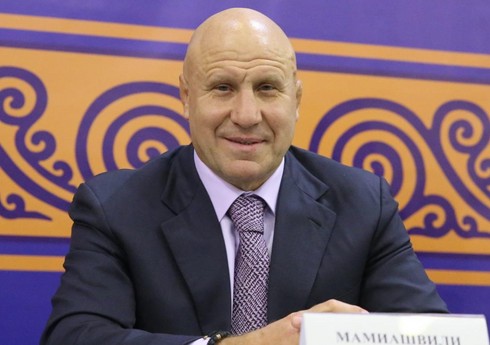 Federasiya prezidenti məşhur rusiyalı güləşçinin Bakıda lisenziya qazanacağına ümid edir