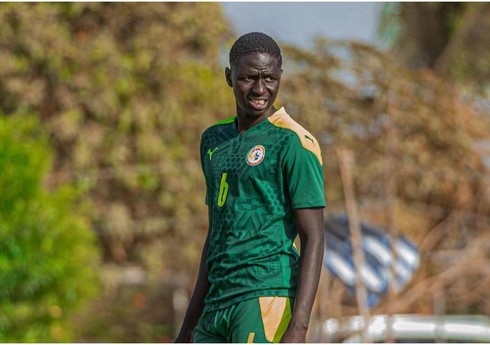 "Fənərbağça" seneqallı futbolçunun transferini açıqlayıb