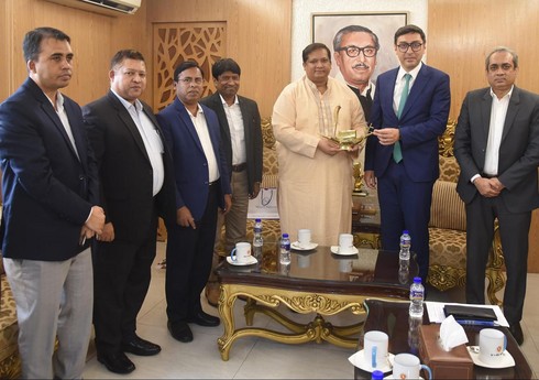 Fərid Qayıbov Banqladeşə səfər edib