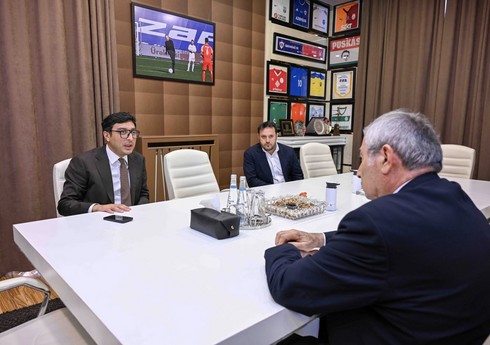 Fərid Qayıbov Beynəlxalq Oxatma Federasiyasının prezidenti ilə görüşüb