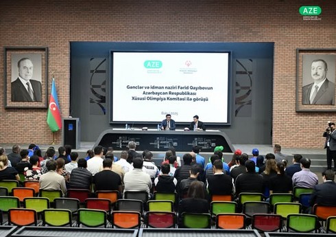 Fərid Qayıbov Xüsusi Olimpiya Komitəsinin nümayəndələri ilə görüşüb