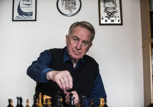 FIDE-nin dördüncü prezidenti vəfat edib