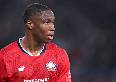 Fransa klubunun futbolçusu İngiltərə təmsilçisinə keçib