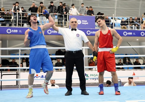 Gənc boksçular arasında Azərbaycan birinciliyinin qalibləri müəyyənləşib