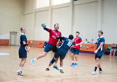 Həndbol çempionatı: “Qarabağ” qələbə qazanaraq ilk “üçlüy”ə yaxınlaşıb