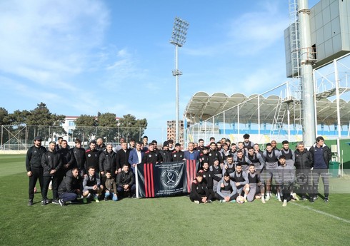 Heyətində müharibə iştirakçılarının yer aldığı “Difai” klubu “Qarabağ” komandası ilə görüşüb