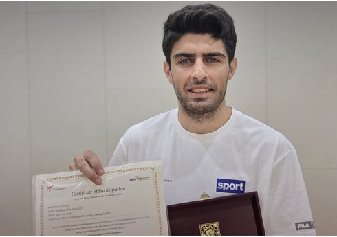 İmaməddin Xəlilov beynəlxalq təlim-məşq toplanışının ən fəal kişi parataekvondoçusu seçilib