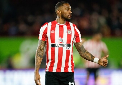 İngiltərəli futbolçu mərc etdiyi üçün cəzalandırılıb