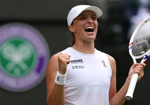 İqa Svöntek ilk dəfə Uimbldonun qalibi olub