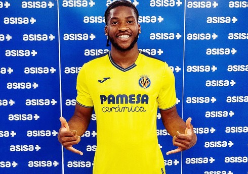 İspaniya klubu "Mançester Yunayted"in futbolçusunu transfer edib