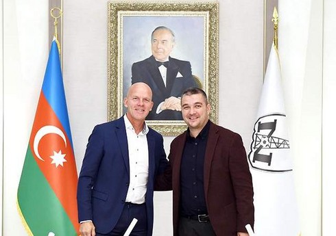 İsveç millisinin baş məşqçisi: “Neftçi”nin idman direktoru geniş səriştəyə malikdir”