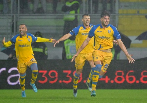 İtaliya A seriyasına vəsiqə qazanan ilk komanda müəyyənləşib