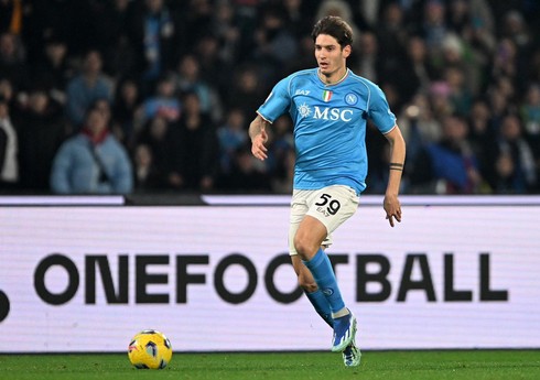 İtaliya klubu müdafiəçisini icarəyə verib