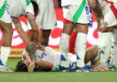 İtaliya millisinin müdafiəçisi zədələnib