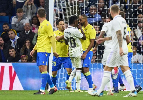 "Kadis"in üç oyunçusu "Real Madrid"in futbolçusu ilə dava edib