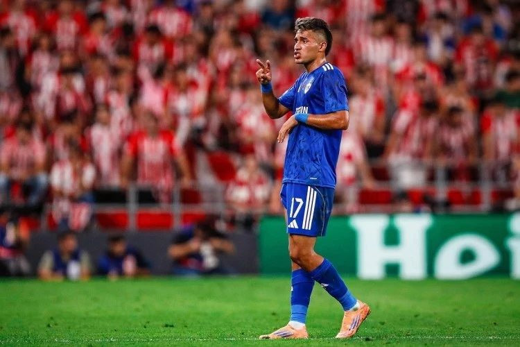 Kamilo Duran "Qarabağ"dan "Seltik"ə transfer olunub
