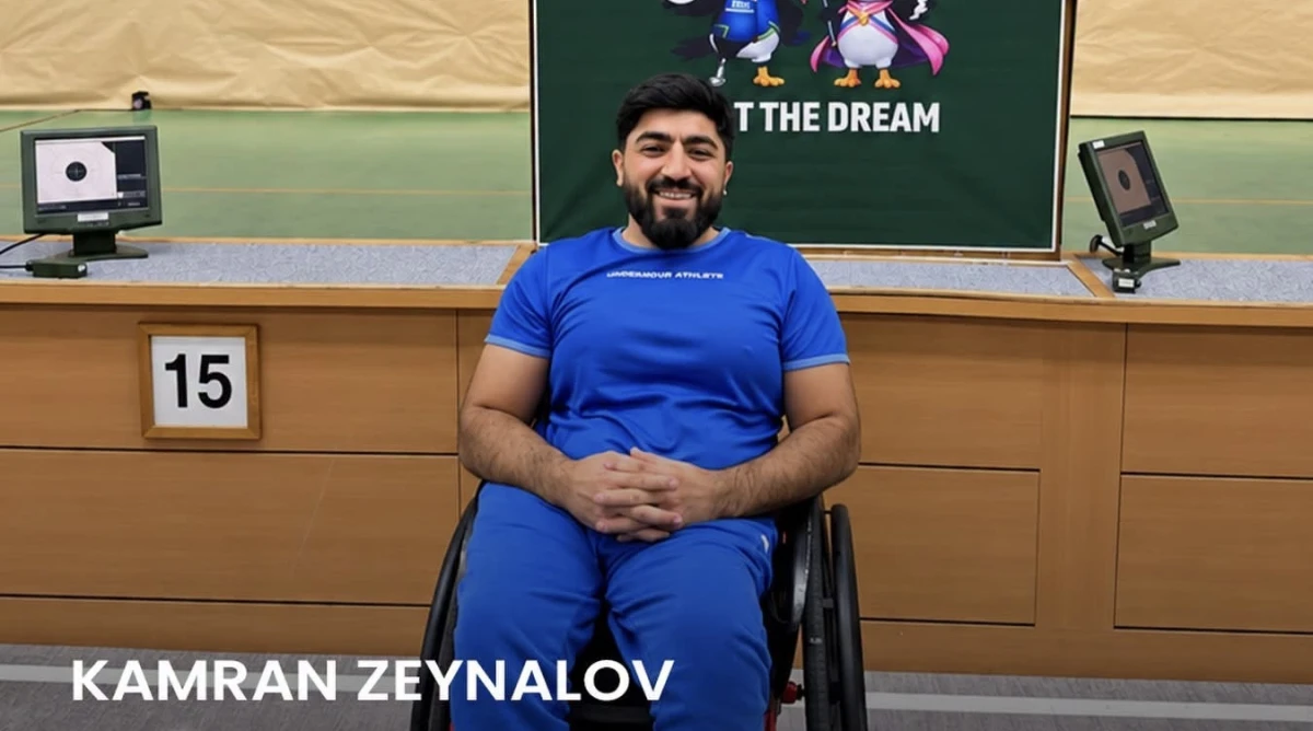 Kamran Zeynalov dünya çempionatının finalına yüksəlib