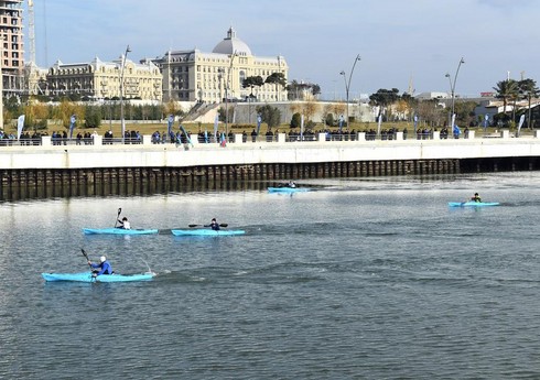 Kanoe və Avarçəkmə Federasiyası 2023-cü ilin ilk yarışını Bakıda keçirib