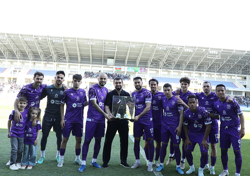 Karyerasını başa vuran "Sumqayıt"ın kapitanı şərəfinə tədbir təşkil olunub