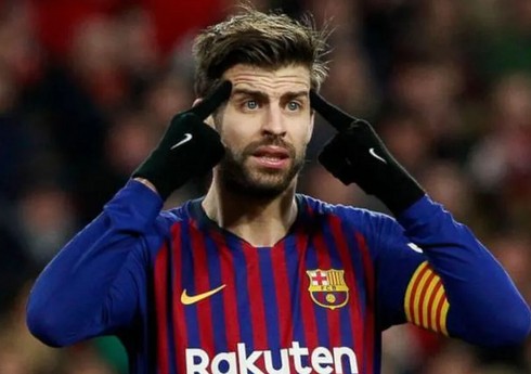 Karyerasını bitirdiyini açıqlayan Pike yenidən “Barselona”nın iştirak ərizəsinə salınıb