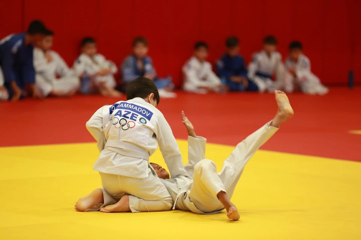 Kəmər dərəcələri üzrə imtahan keçirilib