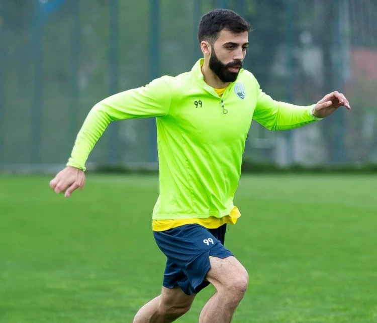 “Kəpəz”in futbolçusu: “Daha yuxarı yerlərə qalxa bilərik”