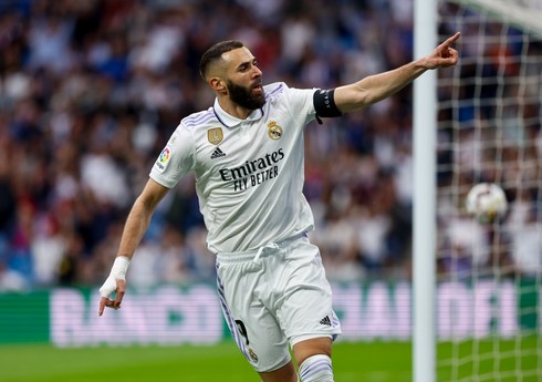 Kərim Benzema Səudiyyə Ərəbistanı klubu ilə müqavilə imzalayıb