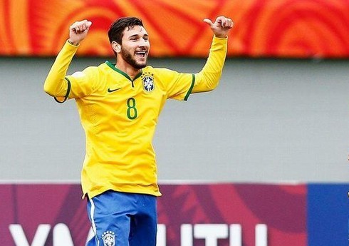 KİV: Braziliya millisinin sabiq futbolçusu “Qarabağ”a keçir