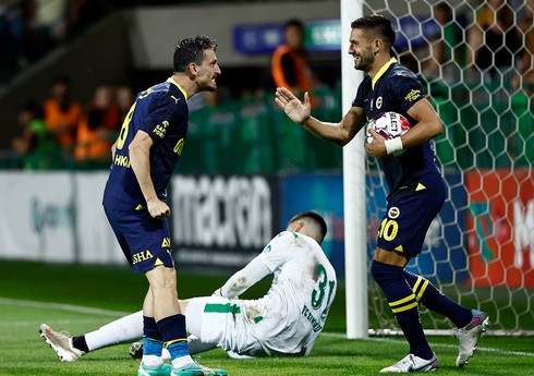 Konfrans Liqası: "Fənərbağça" darmadağınla mərhələ adlayıb