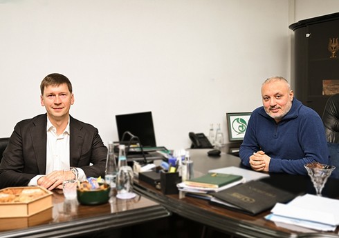 Latviya Virsliqasının prezidenti Peşəkar Futbol Liqasının qonağı olub