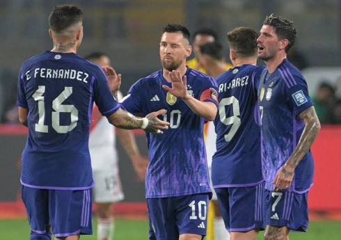 Lionel Messi tarixi rekorda imza atıb