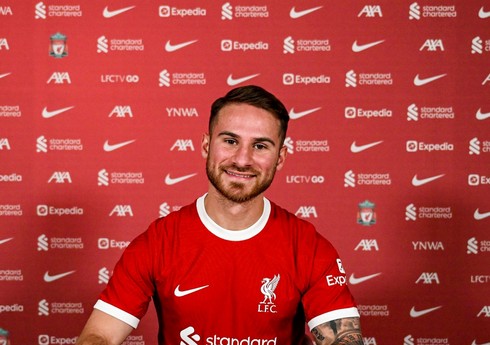 "Liverpul" dünya çempionunun transferini açıqlayıb