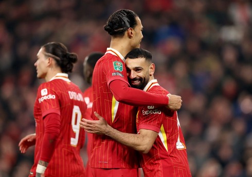 "Liverpul" iki əsas futbolçusunun müqavilə müddətini uzatmağa yaxındır