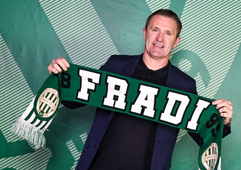 "Liverpul" və "Tottenhem"in sabiq futbolçusu Macarıstan klubunun baş məşqçisi təyin olunub