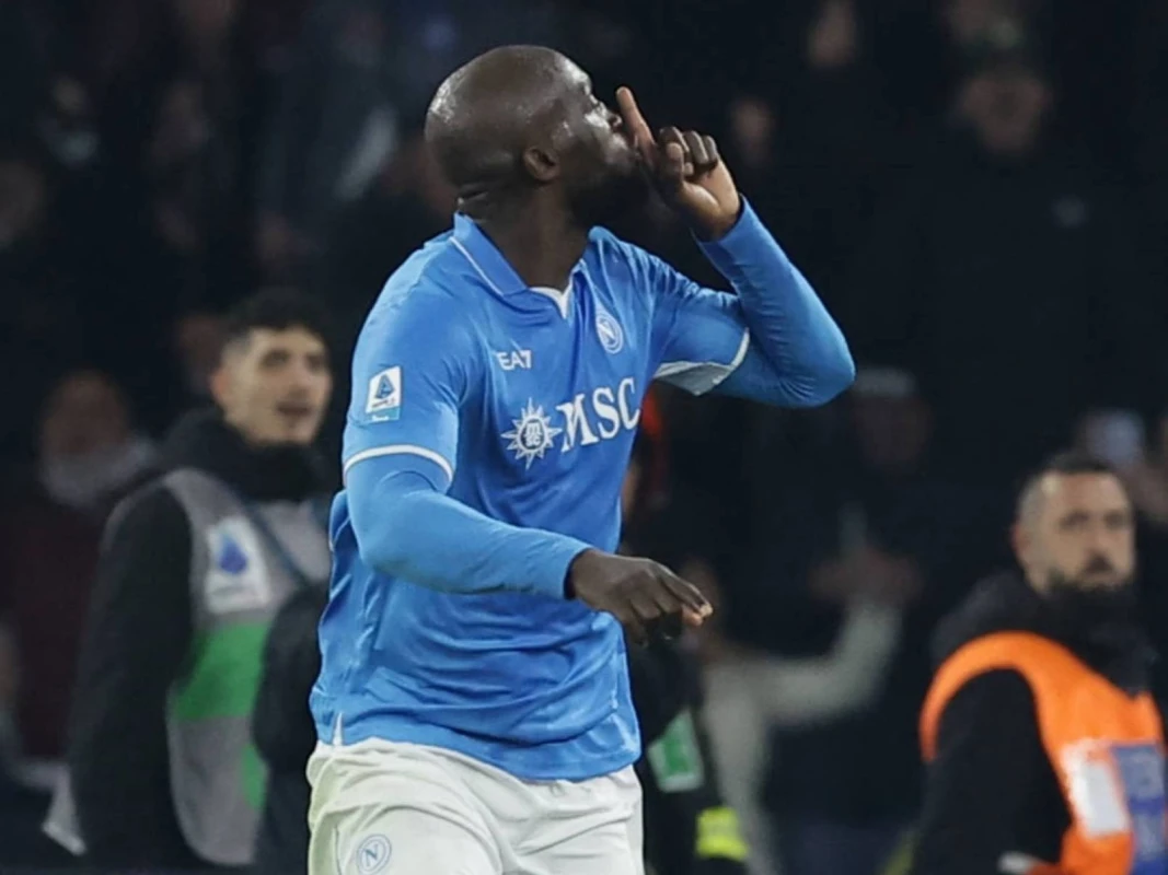 Lukaku "Napoli"dən ayrılacaq - Vətəninə dönür