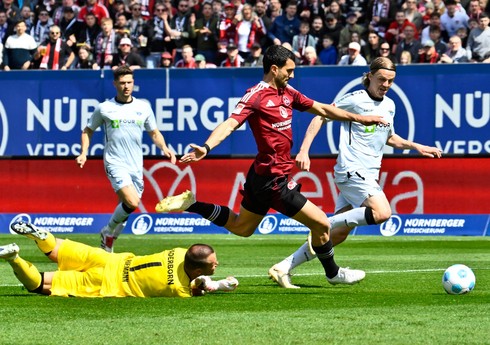 Mahir Emreli "Nürnberq" komandasında növbəti qolunu vurub