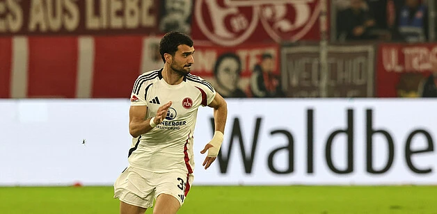 Mahir Emrelinin bilək sümüyü qırılıb