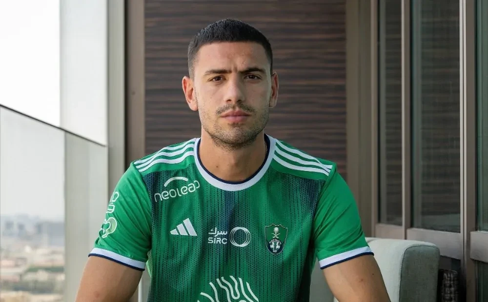 Merih Demiral daha 4 il Ərəbistanda - Rəsmi