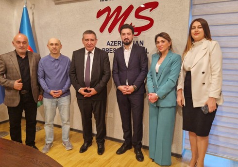 Mətbuat Şurasında Azərbaycan İdman Jurnalistləri İctimai Birliyinin nümayəndələri ilə görüş olub