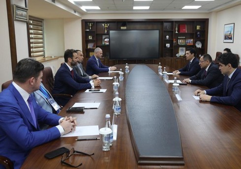 MOK-un baş katibi Özbəkistandakı növbədənkənar prezident seçkilərini müşahidə edib