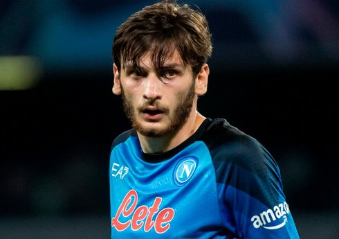 "Napoli"nin gürcüstanlı futbolçusu ağır zədədən xilas olub