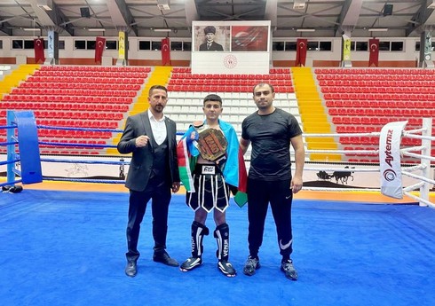 Naxçıvanlı kikboksçular Qarsdan 23 medalla qayıdıblar