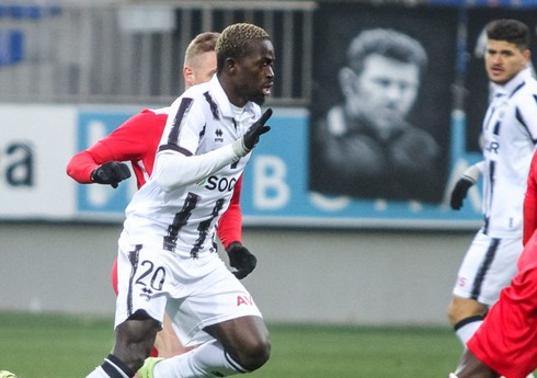 "Neftçi"nin legioneri DÇ-2026-nın seçmə oyunları üçün milliyə dəvət alıb