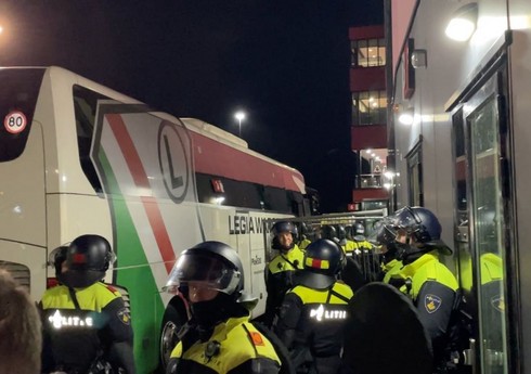 Niderlandda “Legiya”nın sahibi döyülüb, 2 futbolçusu saxlanılıb