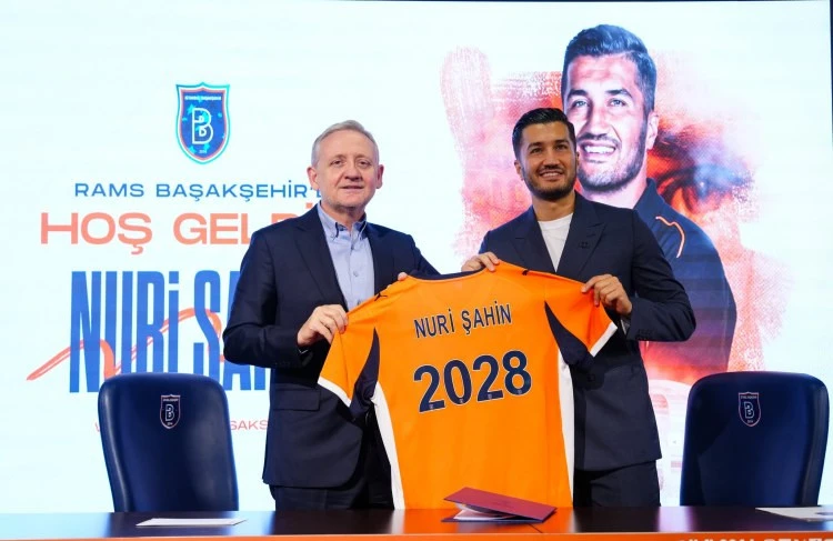 Nuri Şahin rəsmən "Başakşəhər"də