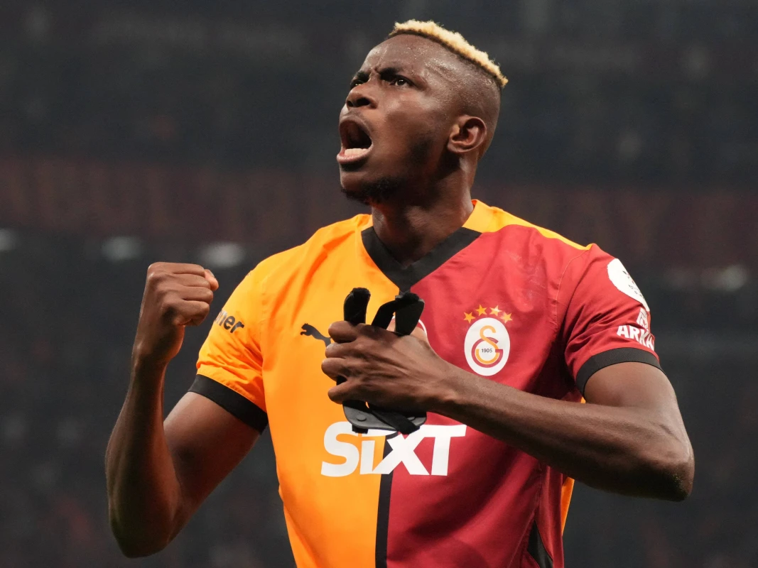 Osimhen karyerasını “Qalatasaray”da davam etdirməyə yaxındır