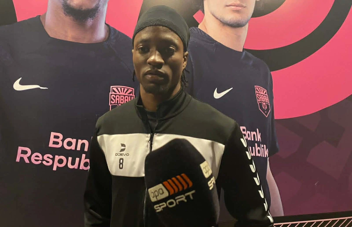 Peter Kinqs: "Fəxr edirəm ki, burada çıxış edirəm"