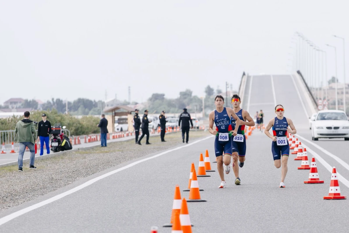 Pirallahıda triatlon üzrə ölkə çempionatı keçirilib