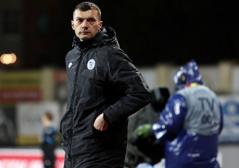 Polşalı məşqçi: “Neftçi”ni səhvlərə məcbur etdik”